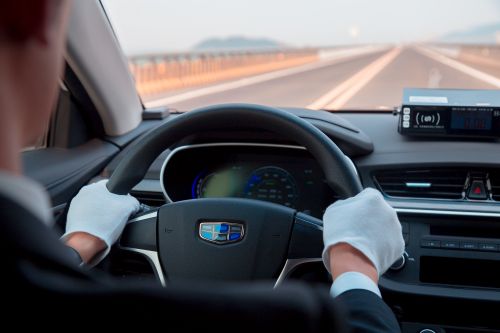 网约车大战:曹操出行奉行多措并举做好司机服务